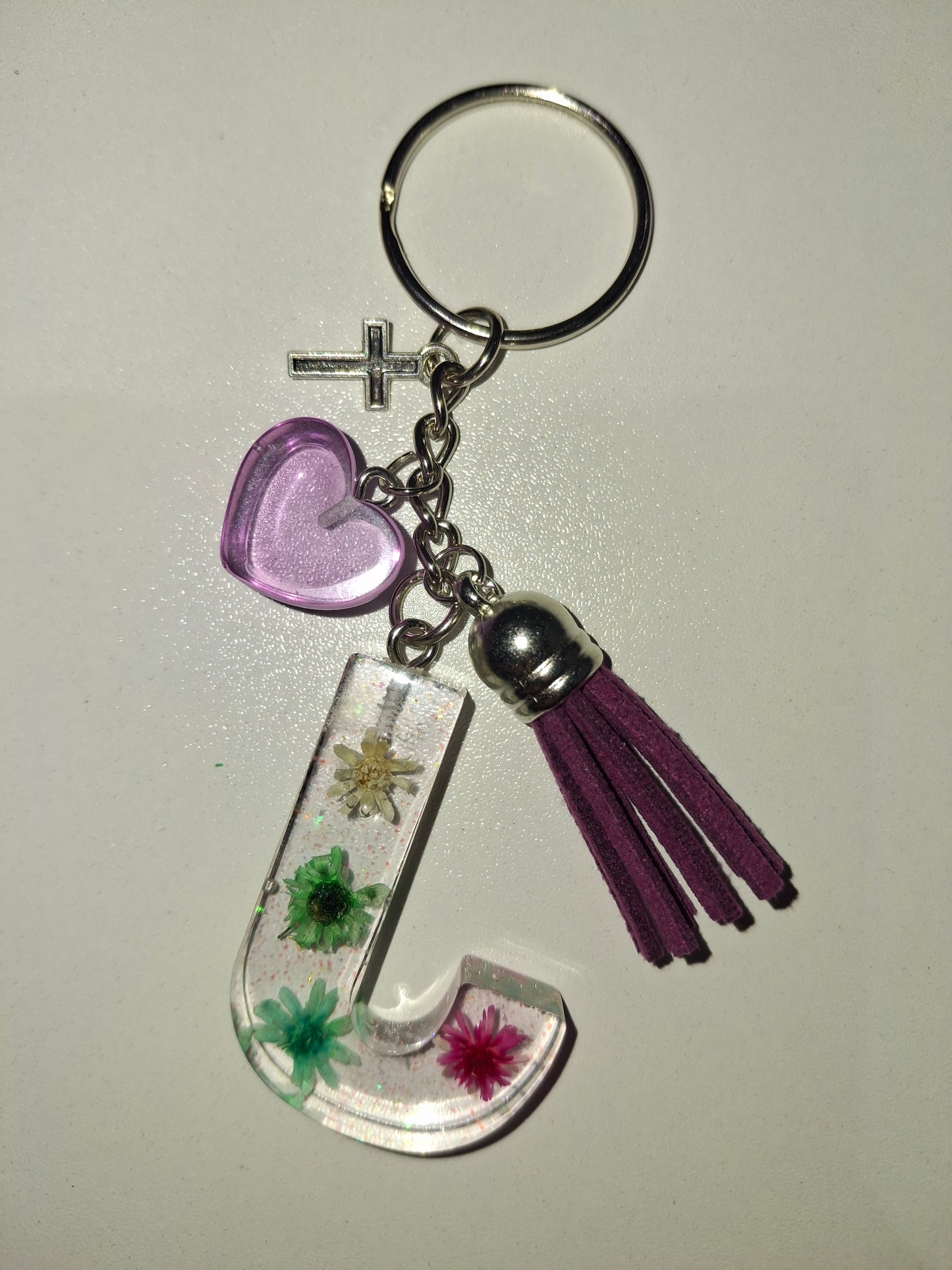 ✨ Llavero con Inicial y Flores oh Brillo!