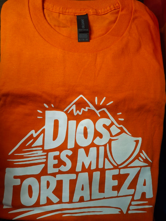 Camisa "Dios Es Mi Fortaleza"