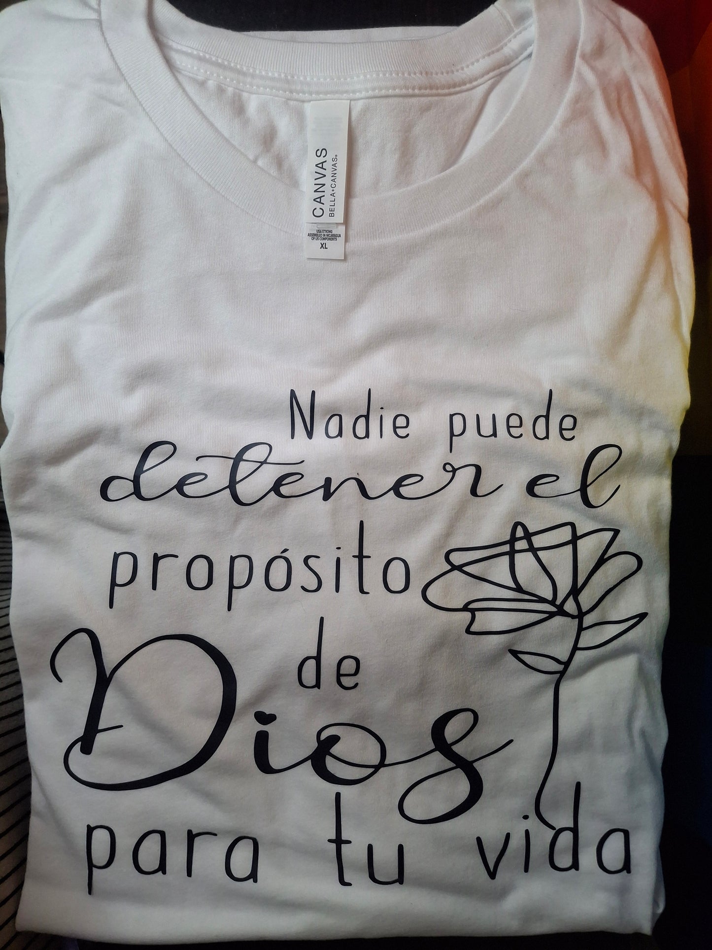 Camisa "Nadie puede detener el propósito de Dios para tu vida"